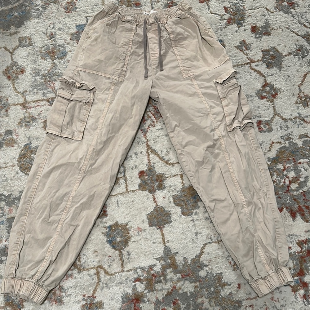 Garage Mid-Rise Baggy Cargo Pants